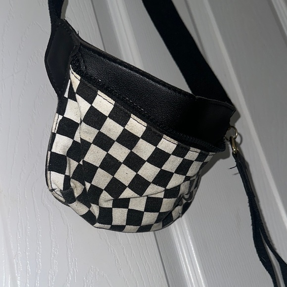 Checkered Black and White Crossbody Bag - Picture 1 of 3